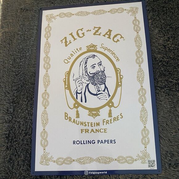 NEW ZIigZag BRAUNSTEIN FRERES FRANCE Rolling Papers TIN  12X18 RARE! - Picture 1 of 5